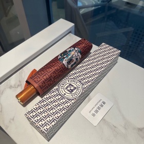 FENDI Новый автоматический складной зонт с принтом от FENDI, 2023