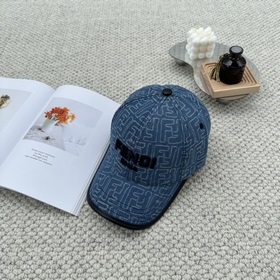 FENDI Fendi Модная бейсболка Новая модель. Рекомендуем обратить в