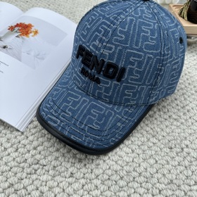 FENDI Fendi Модная бейсболка Новая модель. Рекомендуем обратить в