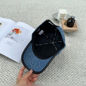 FENDI Fendi Модная бейсболка Новая модель. Рекомендуем обратить в