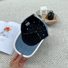 FENDI Fendi Модная бейсболка Новая модель. Рекомендуем обратить в