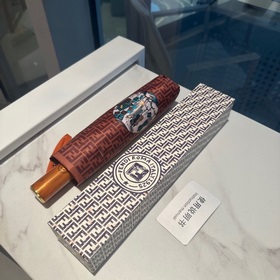 FENDI Новая модель трехсекционного автоматического складного зонт