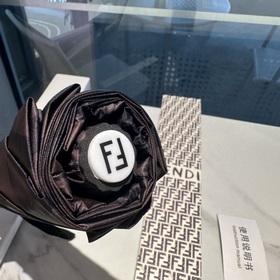 FENDI Новый автоматический складной зонт с принтом от FENDI, 2023