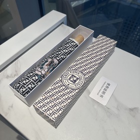 FENDI Новая модель трехсекционного автоматического складного зонт