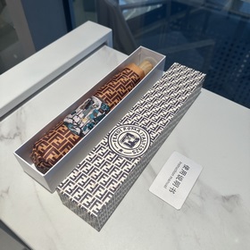FENDI Новая модель трехсекционного автоматического складного зонт