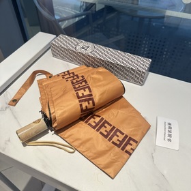 FENDI Новая модель трехсекционного автоматического складного зонт