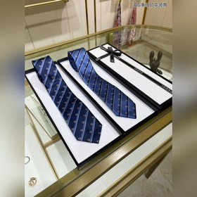 【Галстук с двойным G-образным узором】 Мужской галстук, редко испо