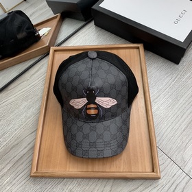 G-House. Классическая сетчатая шапка! Продается в специализирован