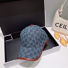Классическая бейсболка Gucci, изготовленная по оригинальному обра
