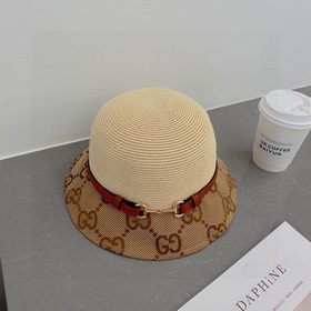 Соломенная шляпа Gucci с ремешком, удобная для переноски, высокок