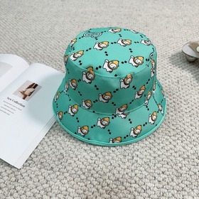 Рыбацкая кепка GUCCI, изготовленная с высоким качеством, выглядит