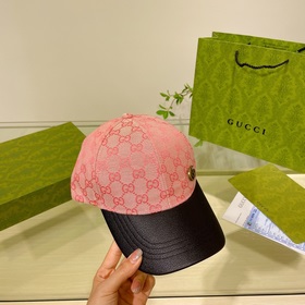 Бейсболка GUCCI, новинка на официальном сайте GUCCI, бейсболка, о