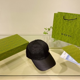 Бейсболка GUCCI, новинка на официальном сайте GUCCI, бейсболка, о