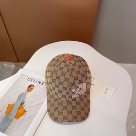 Новая поставка! Новая бейсболка Gucci, последняя модель из бутика