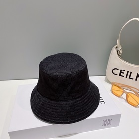Классическая бейсболка Gucci, логотип из тканого ленточного матер