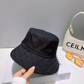 Классическая бейсболка Gucci, логотип из тканого ленточного матер