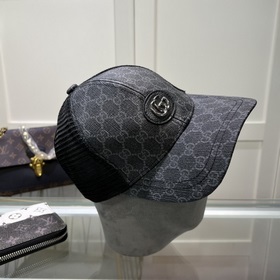 Бейсболка GUCCI, новинка на официальном сайте GUCCI, бейсболка, о
