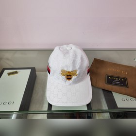 Классическая ткань Gucci подходит для любого времени года. Фотогр