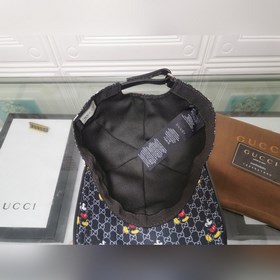 Классическая ткань Gucci подходит для любого времени года. Фотогр