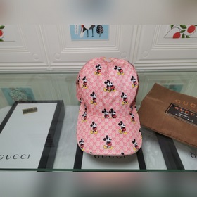 Классическая ткань Gucci подходит для любого времени года. Фотогр