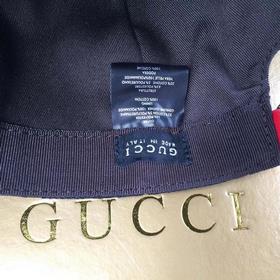 Классическая ткань Gucci подходит для любого времени года. Фотогр