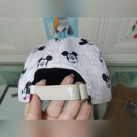 Классическая ткань Gucci подходит для любого времени года. Фотогр
