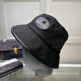 Классическая рыбацкая кепка Gucci, изготовленная из высококачеств