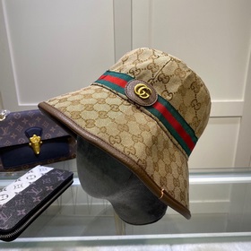 Классическая рыбацкая кепка Gucci, изготовленная из высококачеств