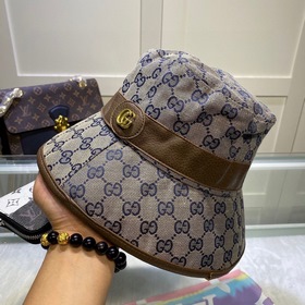 Классическая рыбацкая кепка Gucci, изготовленная из высококачеств