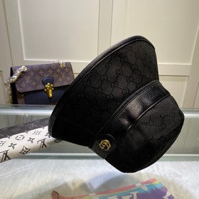 Классическая рыбацкая кепка Gucci, изготовленная из высококачеств