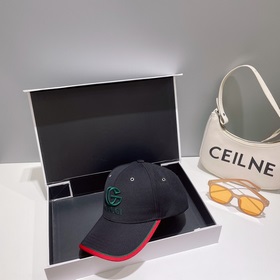 GUCCI с пылезащитным чехлом 【GUCCI Гуччи】 Новая модель бейсболки 