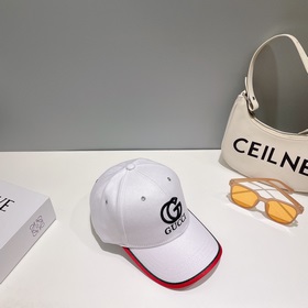 GUCCI с пылезащитным чехлом 【GUCCI Гуччи】 Новая модель бейсболки 