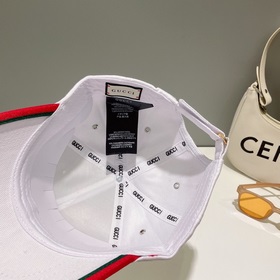 GUCCI с пылезащитным чехлом 【GUCCI Гуччи】 Новая модель бейсболки 