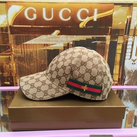 Джинсовая ткань Gucci подходит для любого времени года. Фотографи