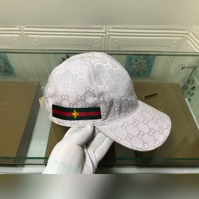 Самая классическая модель от Gucci, классическая ткань с узором, 