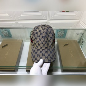 Самая классическая модель от Gucci, классическая ткань с узором, 