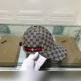 Самая классическая модель от Gucci, классическая ткань с узором, 