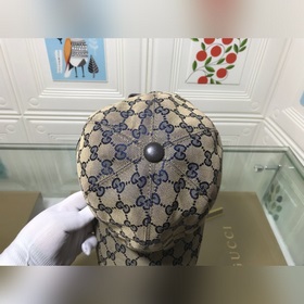 Самая классическая модель от Gucci, классическая ткань с узором, 
