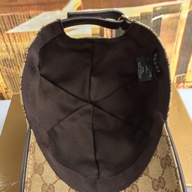 Классическая ткань Gucci подходит для любого времени года. Фотогр