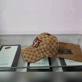 Классическая ткань Gucci подходит для любого времени года. Фотогр