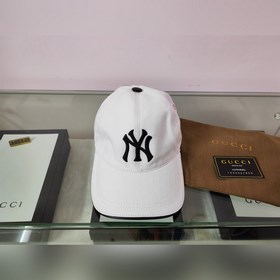 Классическая ткань Gucci подходит для любого времени года. Фотогр