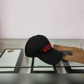 Классическая ткань Gucci подходит для любого времени года. Фотогр