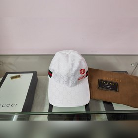 Классическая ткань Gucci подходит для любого времени года. Фотогр