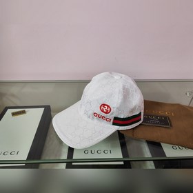 Классическая ткань Gucci подходит для любого времени года. Фотогр