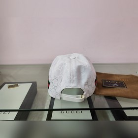 Классическая ткань Gucci подходит для любого времени года. Фотогр