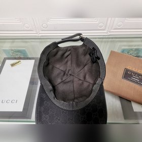 Новая модель. Классическая ткань Gucci, изысканная объемная вышив