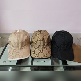 Классическая ткань Gucci подходит для любого времени года. Фотогр