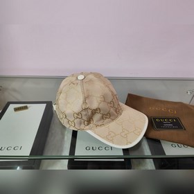 Классическая ткань Gucci подходит для любого времени года. Фотогр