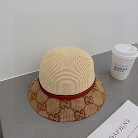 Соломенная шляпа Gucci с ремешком, удобная для переноски, высокок