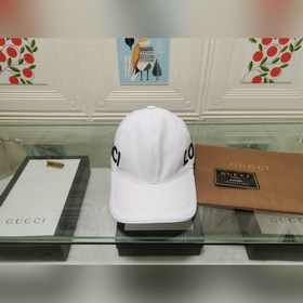Классическая ткань Gucci подходит для любого времени года. Фотогр